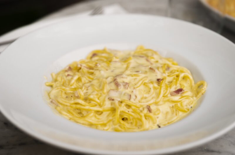 Espaguetis a la Carbonara - Receta Real